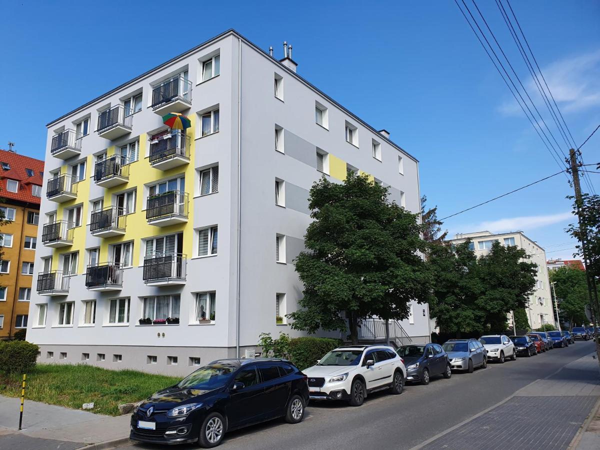 Apartament Plaza48 กดัญสก์ ภายนอก รูปภาพ