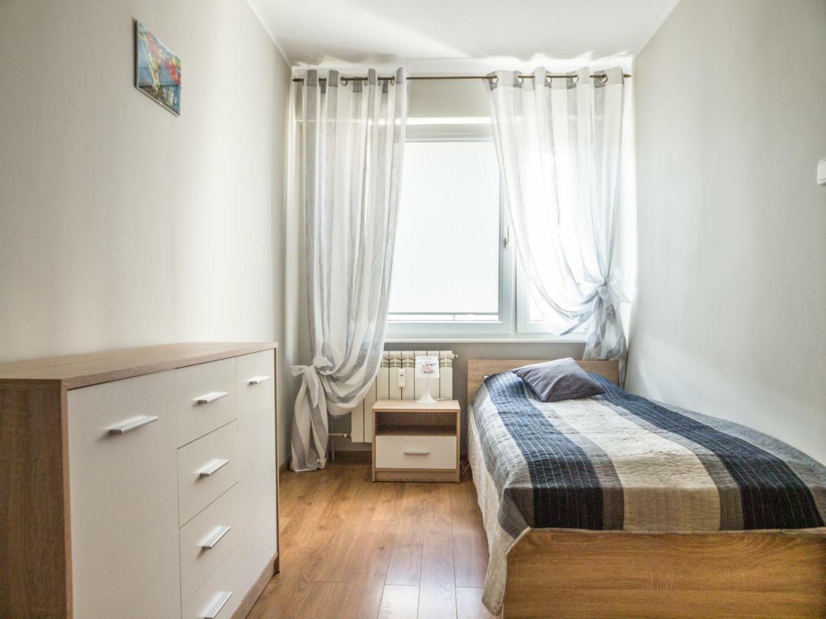 Apartament Plaza48 กดัญสก์ ภายนอก รูปภาพ